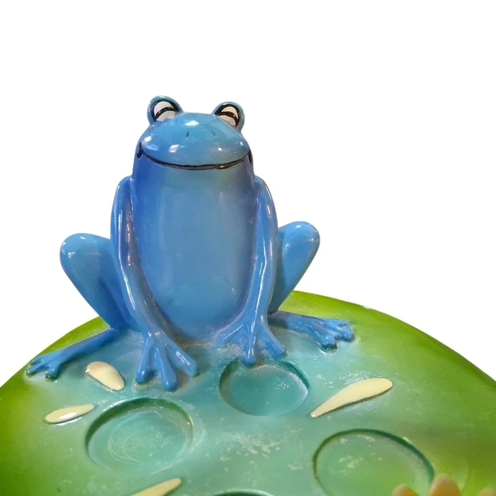 Rare Resin Frog on Lilly Pad Flowers Splish Splash Child's Toothbrush Holder
